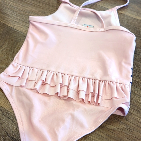 Toddler girls 3T swimsuits - Picture 6 of 6